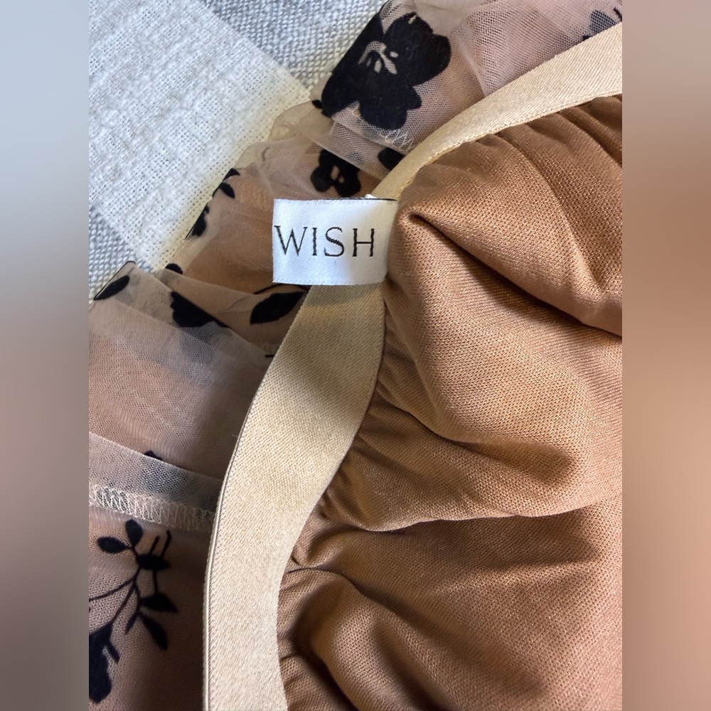 Chicwish SZ S/M 3D Black Velvet Floral and Tan Mesh Tulle Lined Elastic waist - Picture 6 of 9